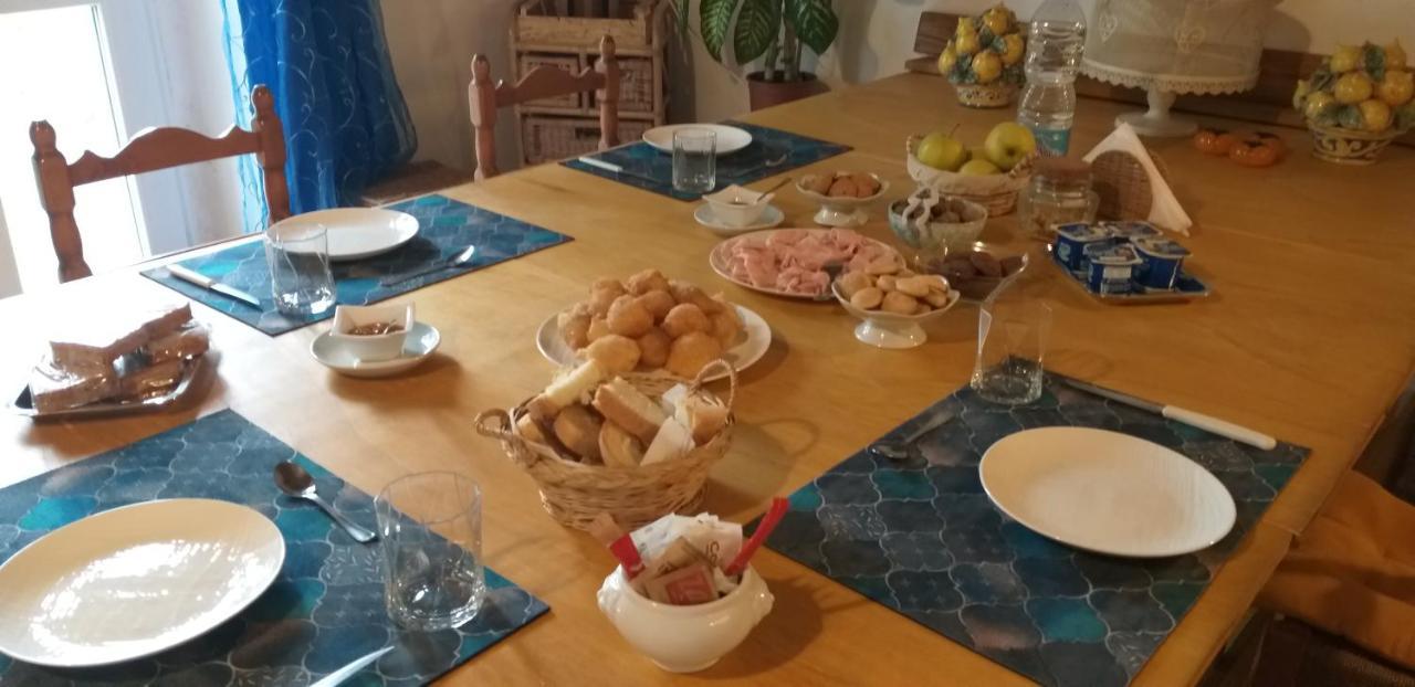 La Cascina Della Grotta Di Tufo Acomodação com café da manhã San Valentino  Exterior foto